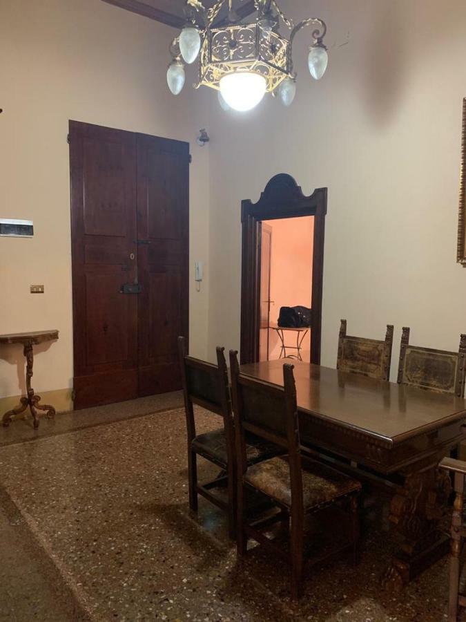 Palazzo Bargellini Panzacchi Apartments 볼로냐 외부 사진